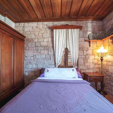 Cunda Tas Konak Otel Ayvalı 외부 사진